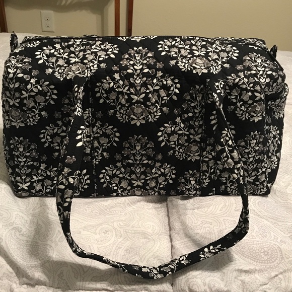 Vera Bradley Handbags - NWT Vera Bradley Small Duffel ~ Chandelier Noir
